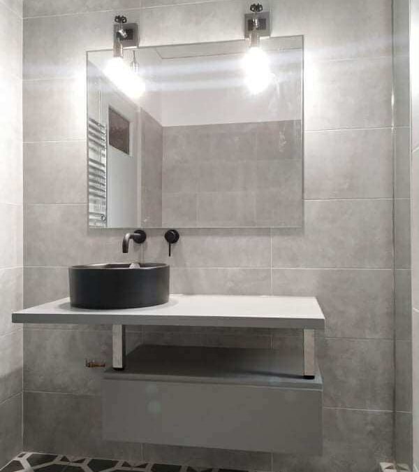 Ανακαίνιση μπάνιου Γκύζη